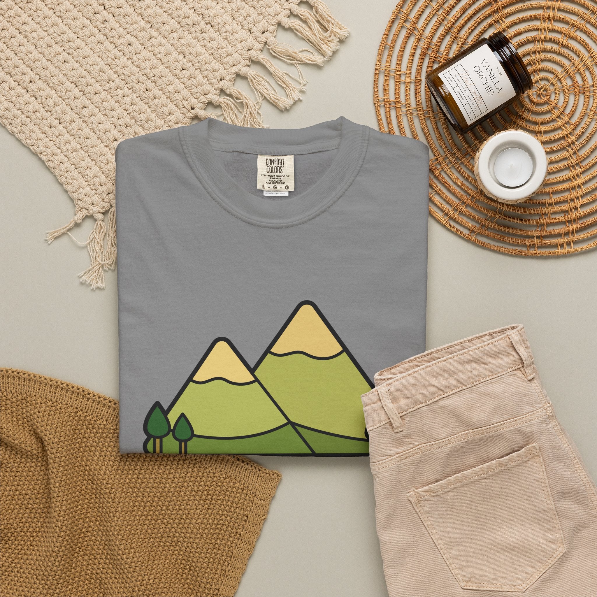 America Mountain Graphic T-Shirt